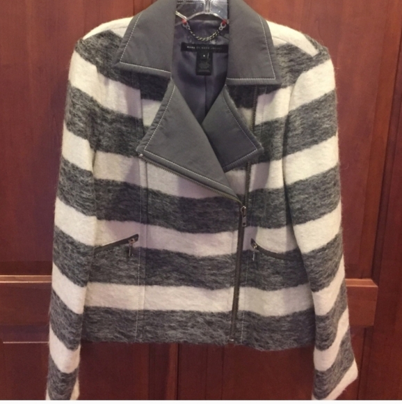 EUC Marc By Marc Jacobs Grey Striped Jacket - Picture 2 of 4